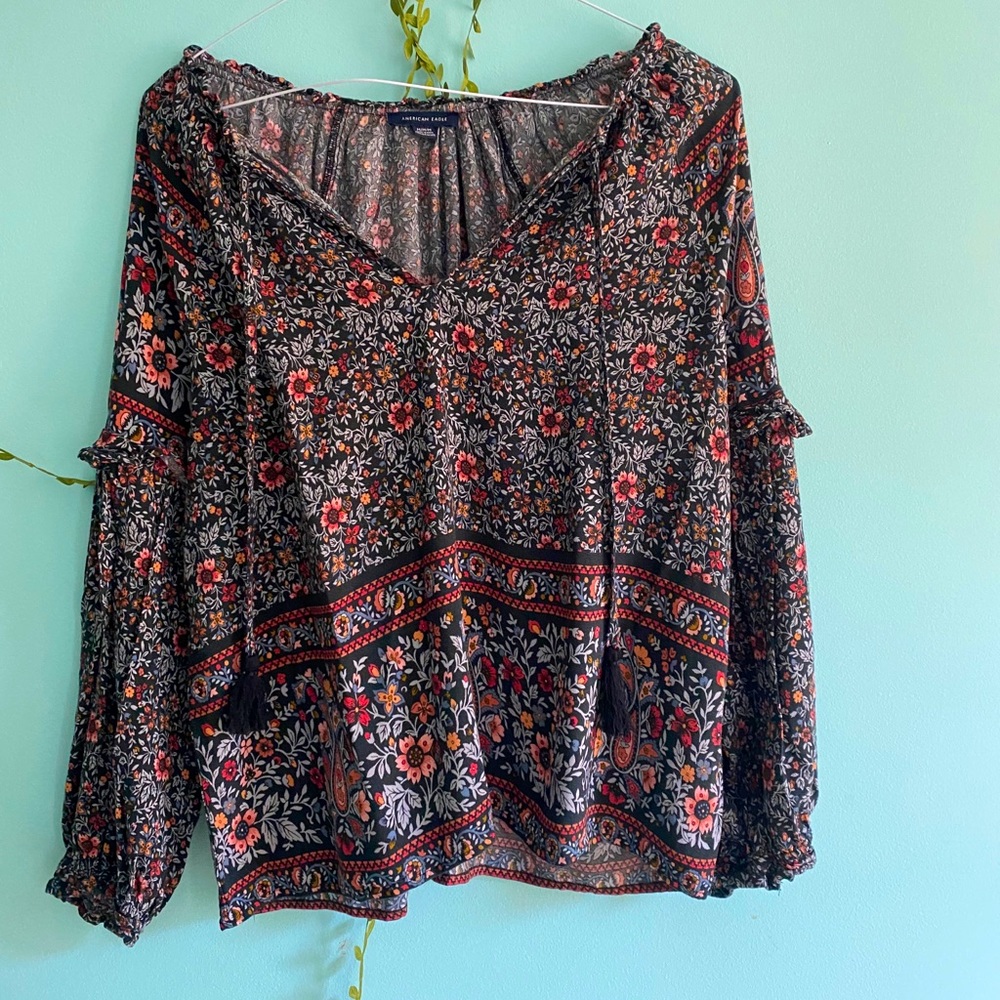 Floral Flowy Long Sleeved Blouse